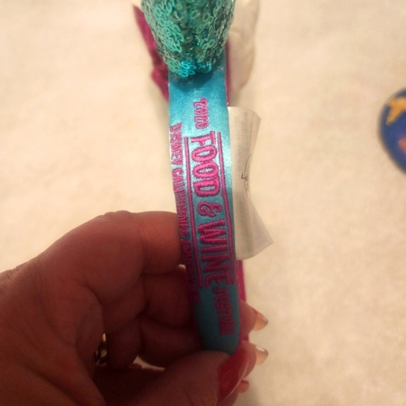 Disney Official Food and Wine Festival Ears (3 available) - Picture 4 of 12
